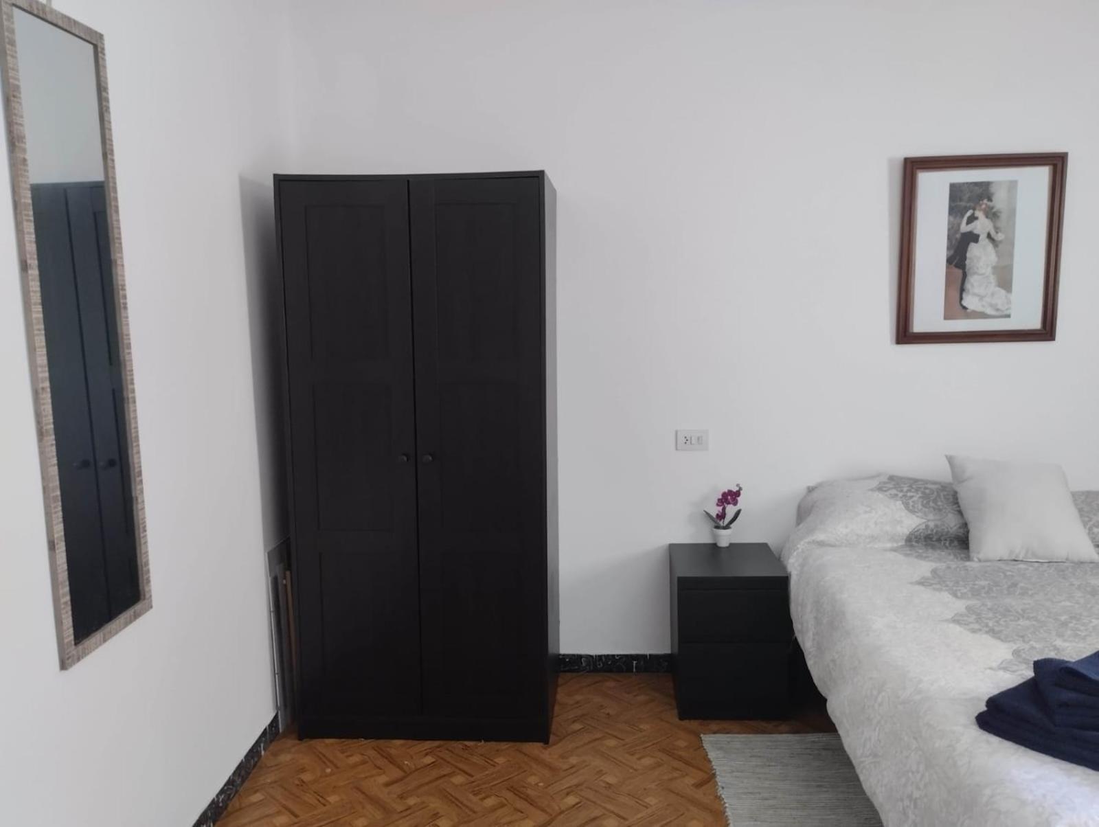 Specious Room Near The Sea Finisterre Luaran gambar